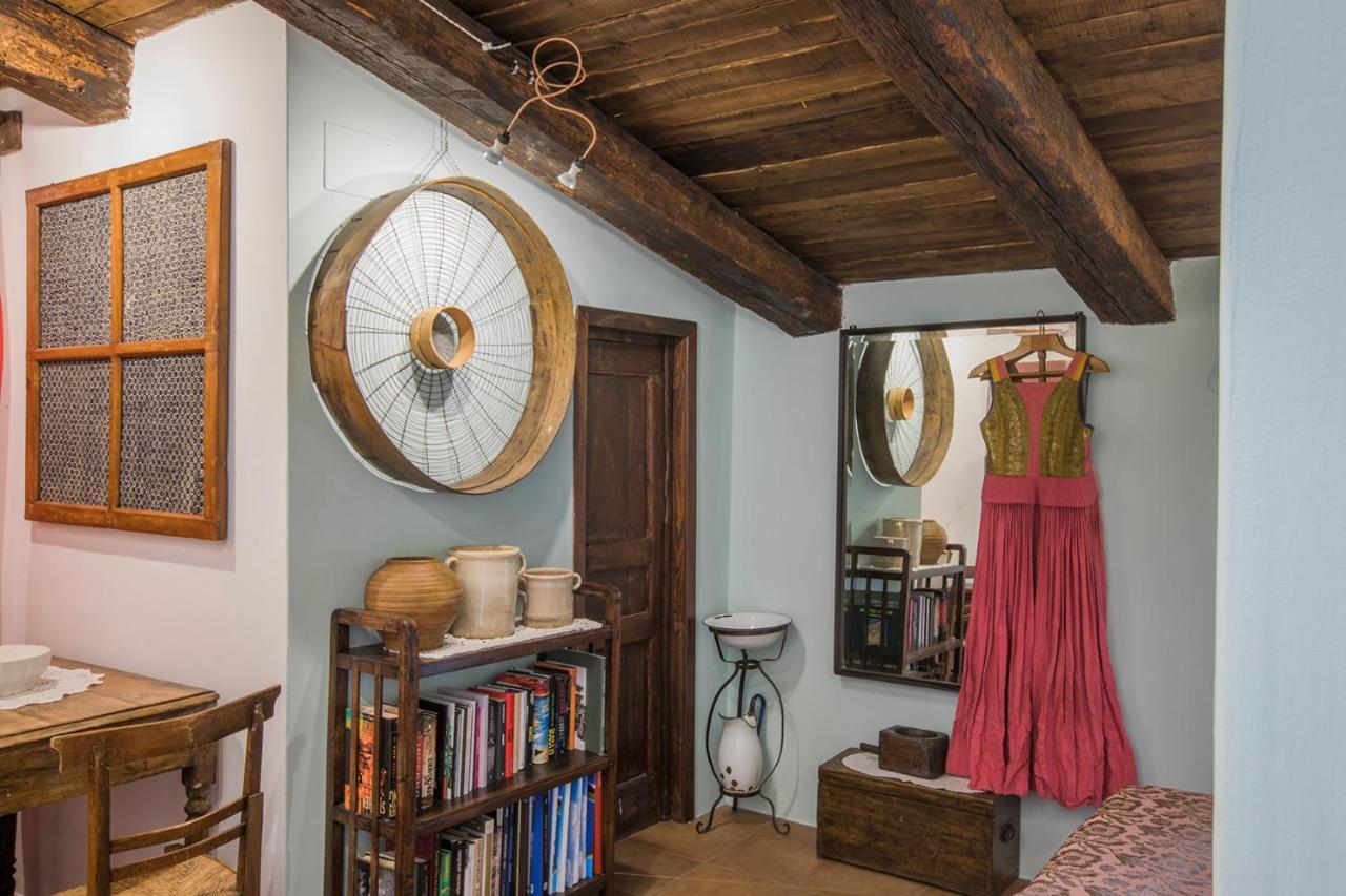 Ferienwohnung Il Nibbio - Soffitta Delle Ginestre Morano Calabro Exterior foto