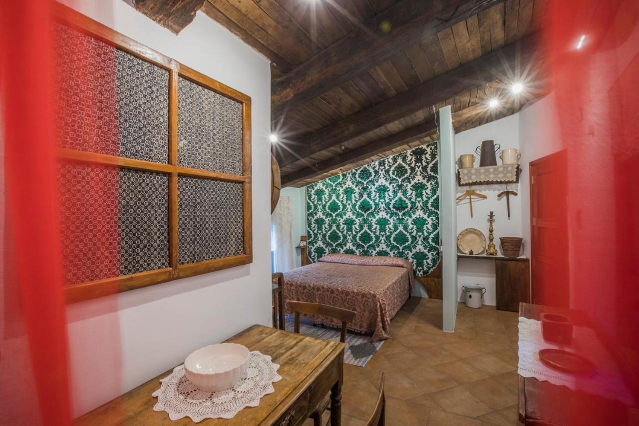 Ferienwohnung Il Nibbio - Soffitta Delle Ginestre Morano Calabro Exterior foto